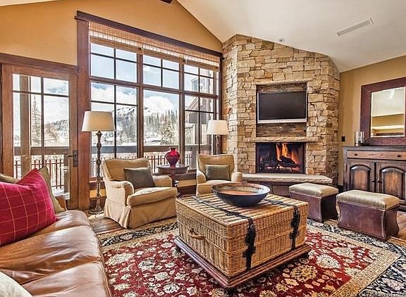 2nd image of 8886 Empire Club Dr #406