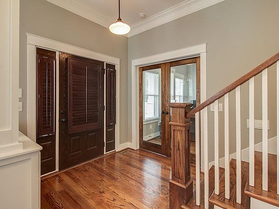 2nd image of 2615 Ashwood Ave