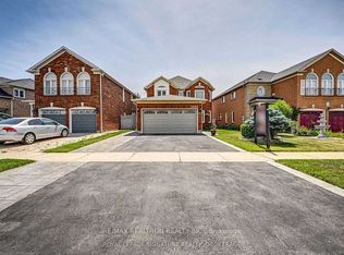 5426 Kinglet Ave, Mississauga, ON L5V 2C8