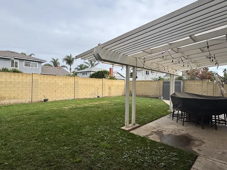 6939 Tahiti Dr — Photo 13