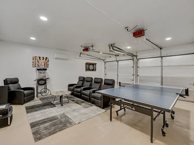 12221 Eunice St — Photo 31