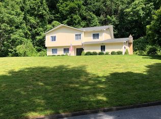55 Hatfield Rd #1, Mahopac, NY 10541