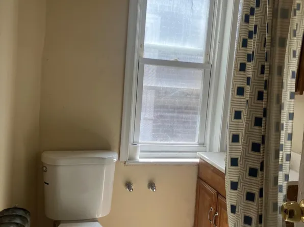 854 E Thayer St, Philadelphia, PA 19134