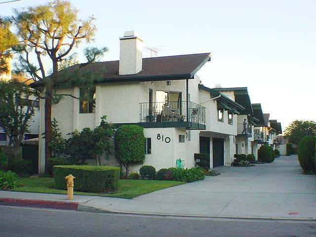 1st image of 810 W Naomi Ave Unit 2