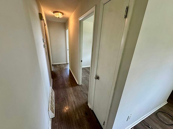 5th image of 12025 Wincanton Dr