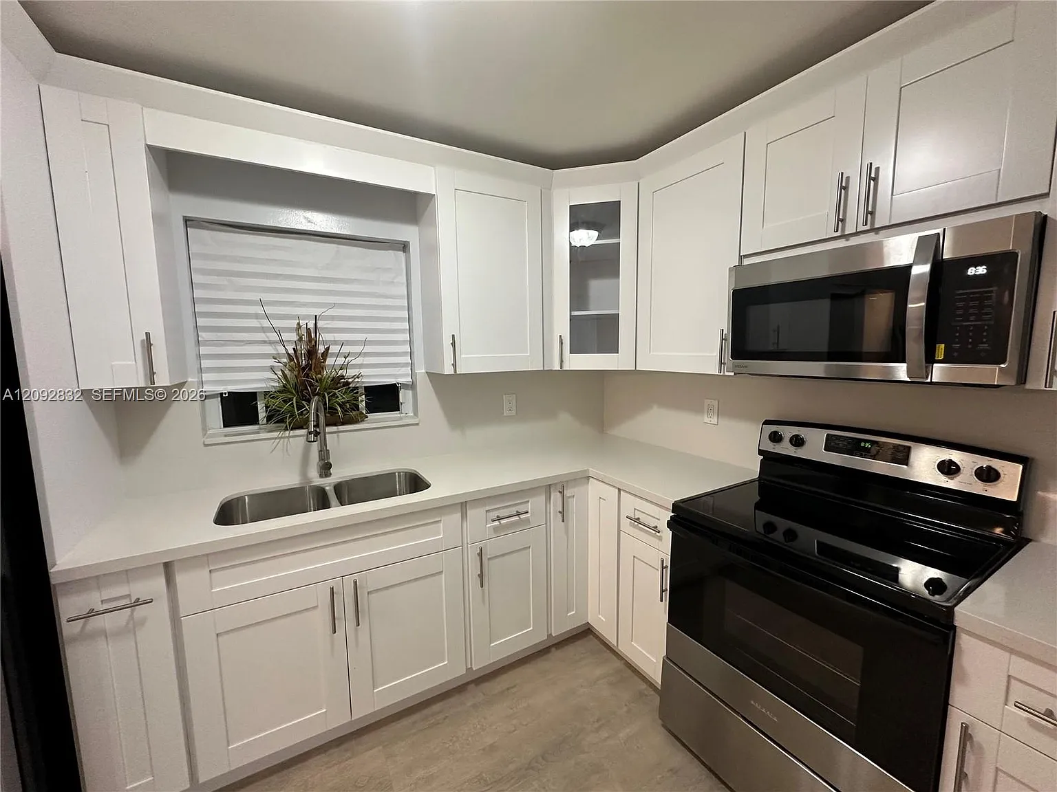 Kenwood — Photo 1