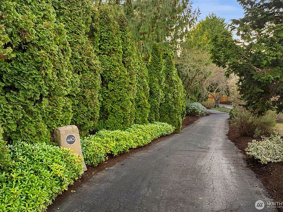 2nd image of 440 SW 185th Place