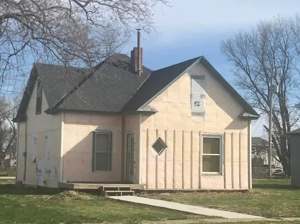 709 Iowa Ave, Essex, IA 51638
