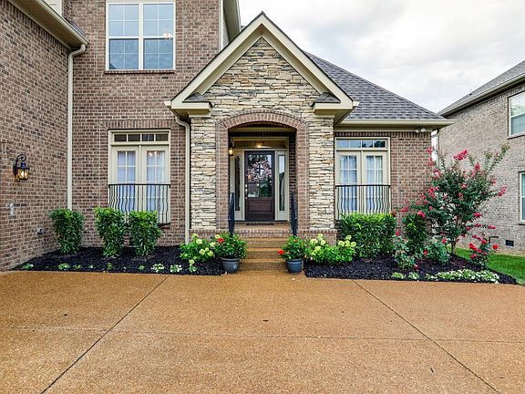 2nd image of 1596 Eden Rose Pl