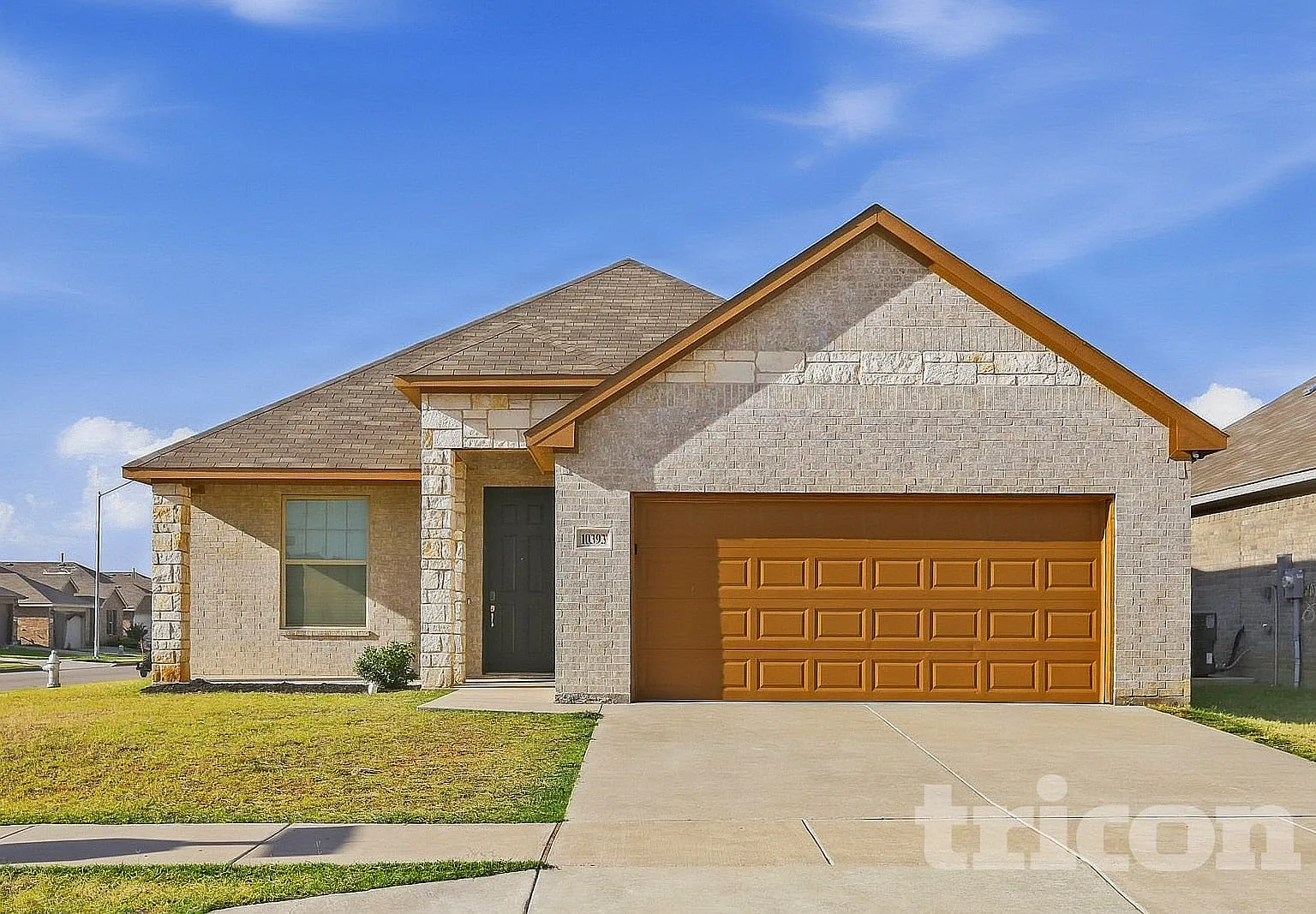 10393 Fort Ewell Trail Crowley TX — Photo 1