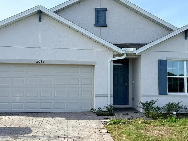 8043 Sherwood Cir — Photo 1