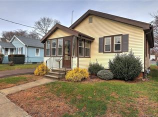 69 Waverly Ave, Milford, CT 06461