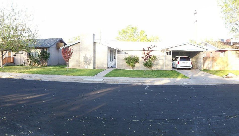 Street View - Beautiful Family Neighborhood!