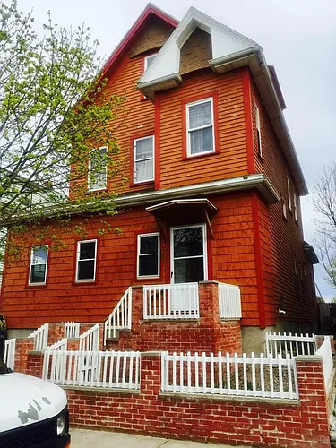 54 Hillside Ave Photo 1