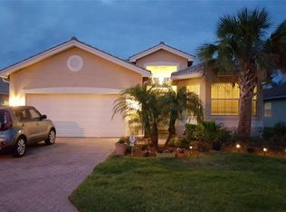 11237 Sparkleberry Dr, Fort Myers, FL 33913