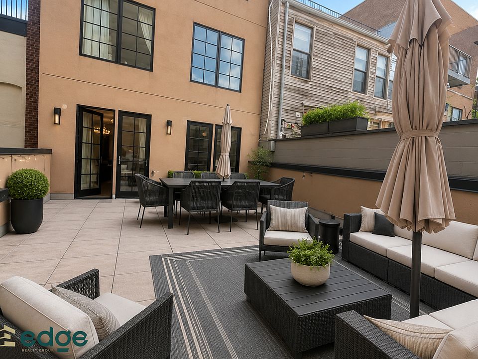 1st image of 305 Grand St #2F