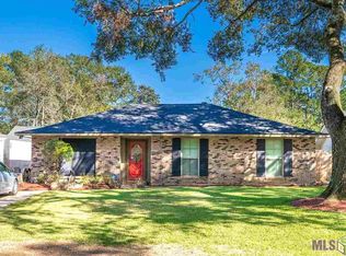 26186 Shadow Brook Ave, Denham Springs, LA 70726