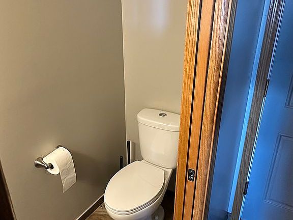 5th image of 10333 Kittredge Pkwy NE