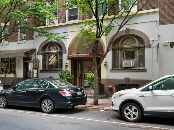 Beacon Hill Apartments