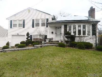 116 Chester Ave, Massapequa Park, NY, 11762