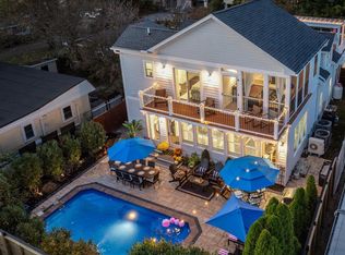 14 Swedes St, Dewey beach, DE 19971