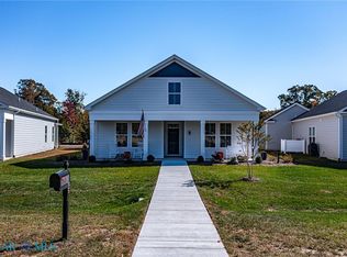 926 Old Saint Johns Rd, Irvington, VA 22480