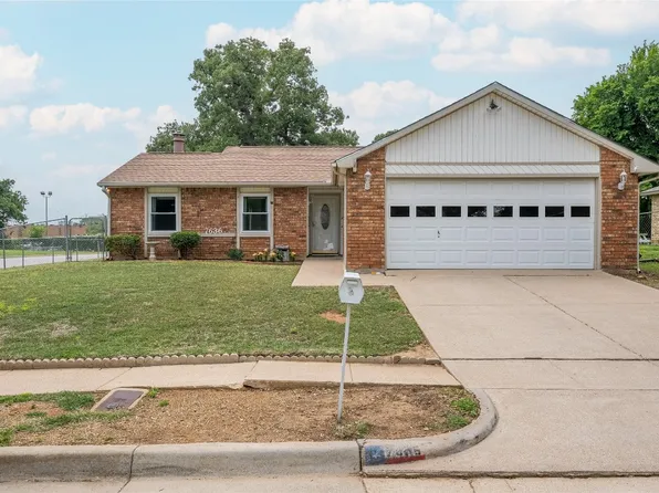 7636 Woodfield Rd, Fort Worth, TX 76112