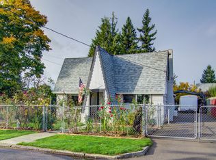 6247 SE Ogden St, Portland, OR