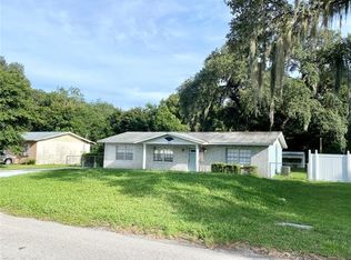38040 Salem Ave, Zephyrhills, FL 33541