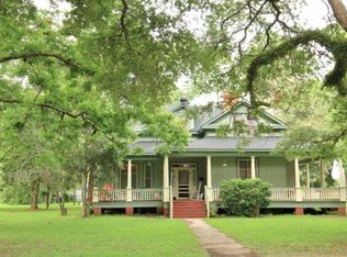 806 5th St, Colfax, LA 71417