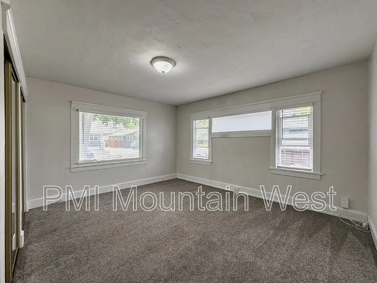 1134 S McClelland St — Photo 10