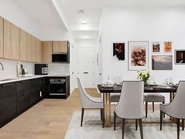 925 Bushwick Avenue image 1 of 7