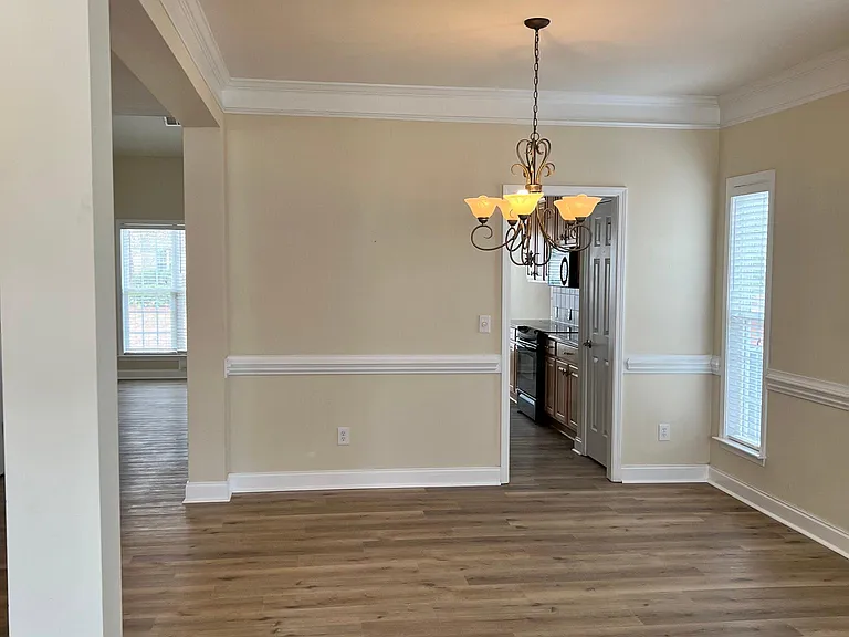 Dining Rm