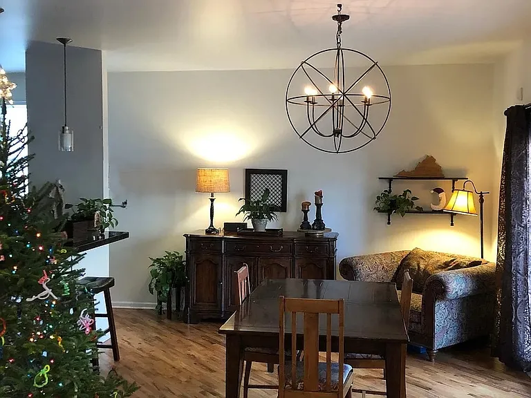 2054 W Chase Ave #1N — Photo 4
