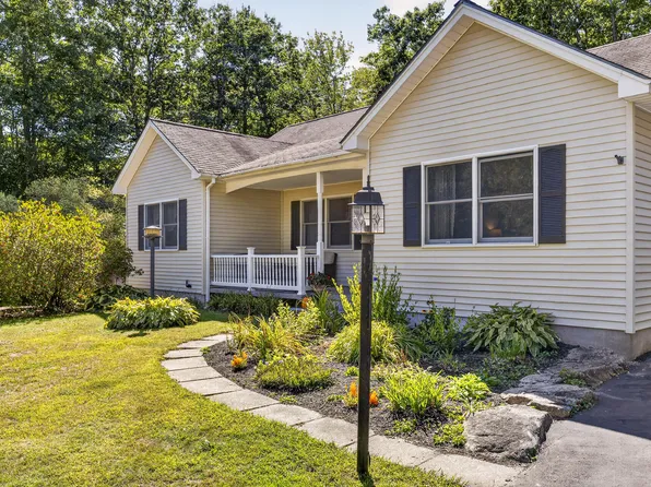 164 Indian Road, Wiscasset, ME 04578