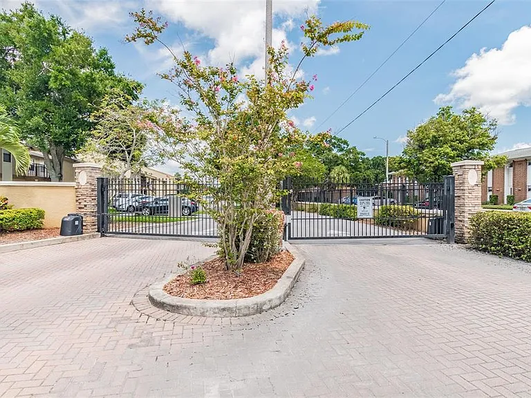 10100 Sailwinds Blvd N #202 — Photo 40