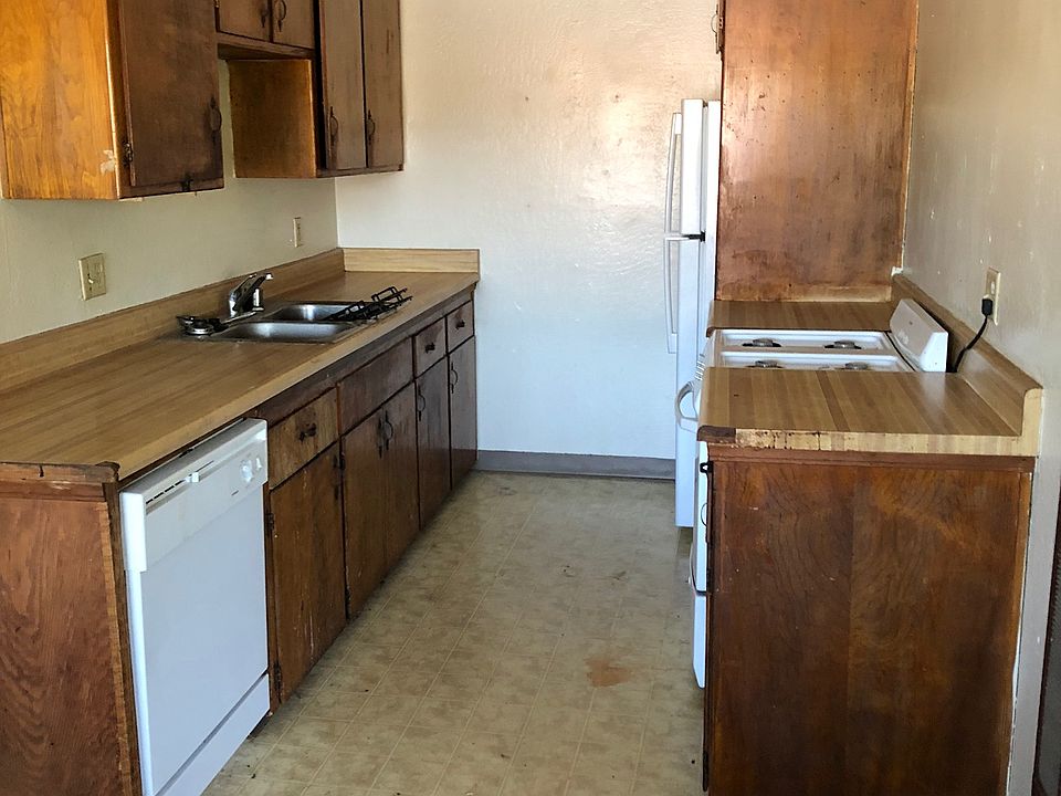 2nd image of 7444 Tiara Way APT D