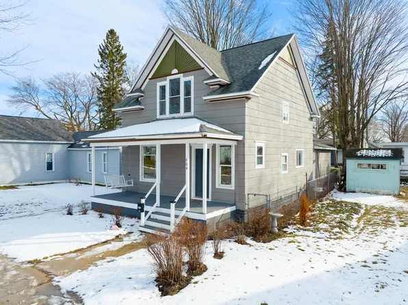 604 E Foster St, Ludington, MI 49431