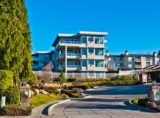 6424 Lake Washington Blvd NE APT 13, Kirkland, WA 98033