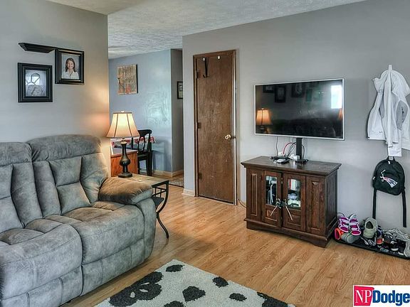 5th image of 7529 S 76th St