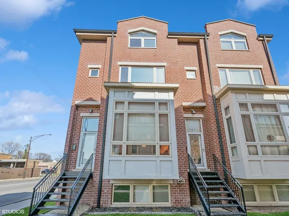 4247 W Montrose Ave, Chicago, IL 60641