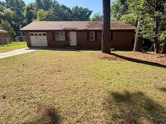 2nd image of 86 Christopher Cir