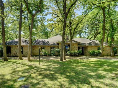2751 Warwick Way, Grapevine, TX, 76051