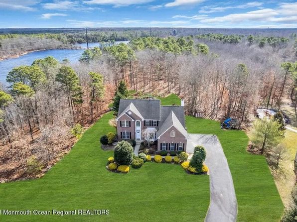 33 Jefferson Ct