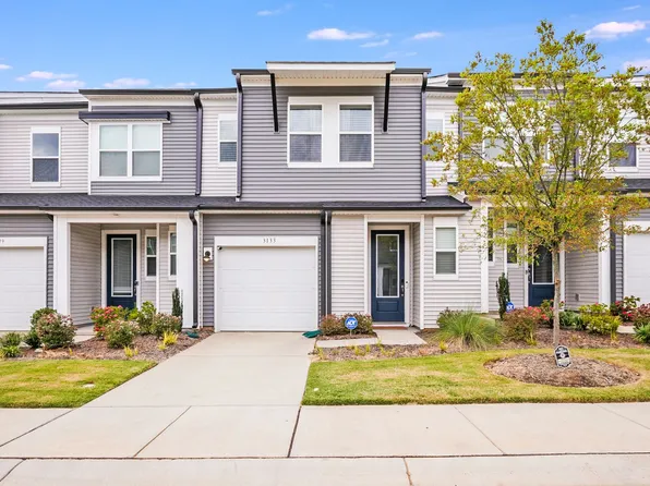 3133 Hutton Gardens Ln, Charlotte, NC 28269