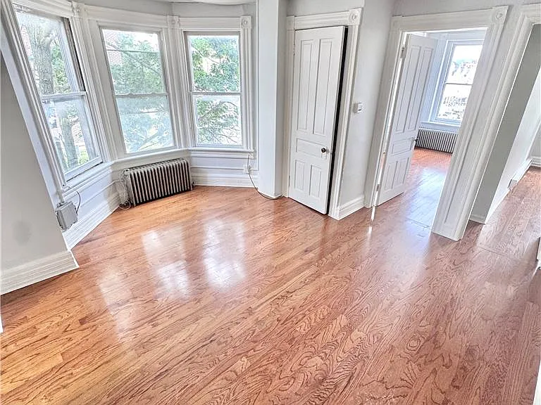 501 W Allen St #2 — Photo 10