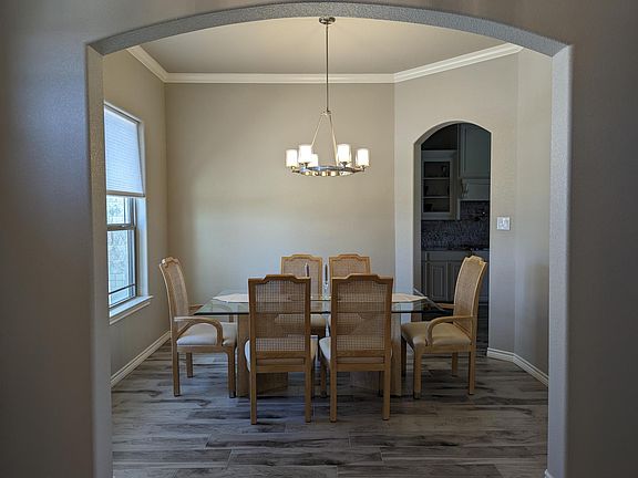 4th image of 713 Coastal Meadows Ct