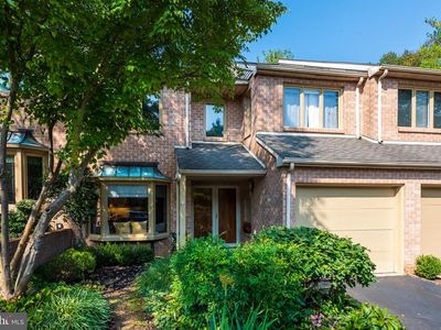 11 Treaty Dr, Chesterbrook, PA, 19087