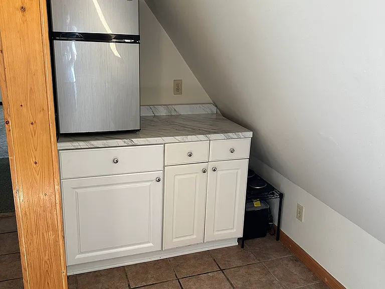 2863 E Derbyshire Rd #3 — Photo 12