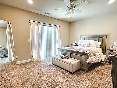 1374 Westgate Dr — Photo 17